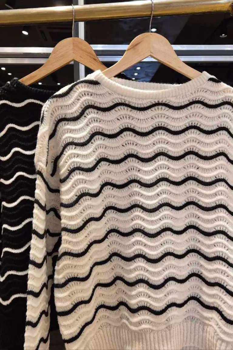 Sweater Frizz Ondulado de Hesed en Buzos y Sweaters para argentina