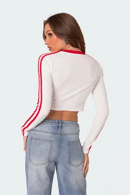 Remera corta cereza de Edikted en Tops para argentina