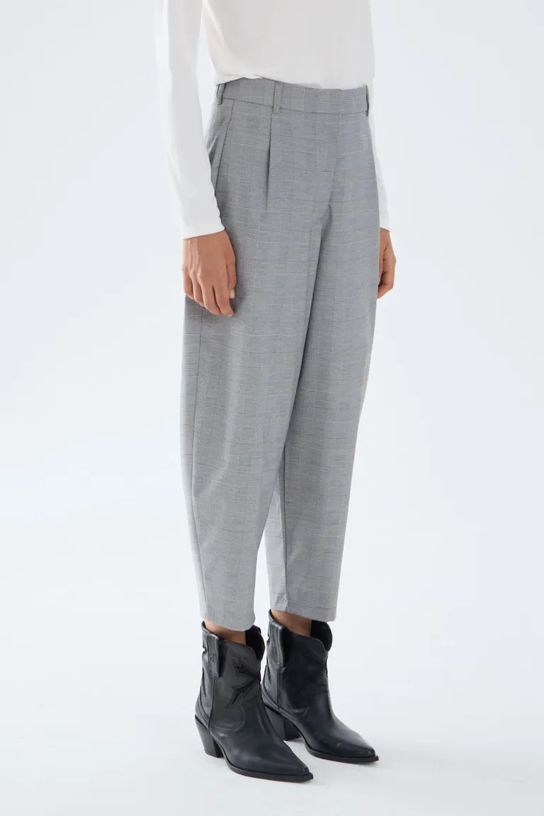 Pantalón sastrero de tiro medio con pinzas y corte holgado tipo barril de Portsaid en Pantalones para argentina