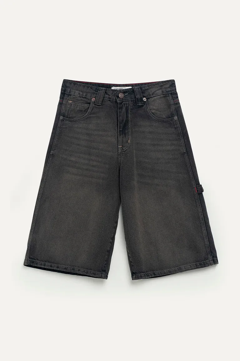 Bermuda de denim gris oscuro de tiro medio y pierna recta hasta la rodilla de 47 Street en Pantalones para argentina