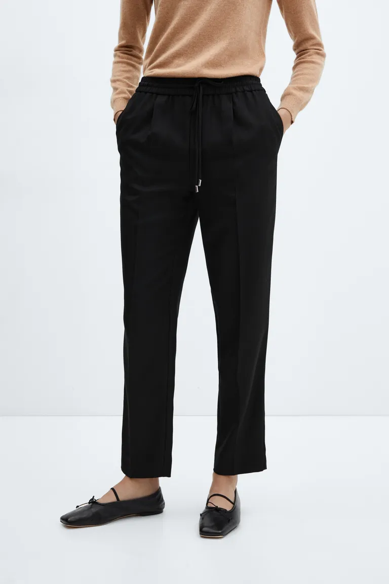 Pantalón jogger fluido de Mango en Pantalones para argentina