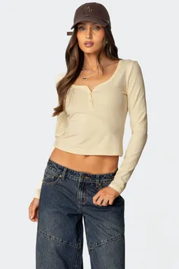 Top henley leah de Edikted en Tops para argentina
