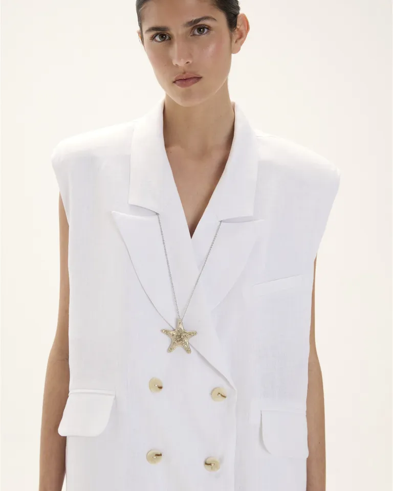 Vestido oversize de lino con diseño cruzado y botones frontales de Blue Sheep en Vestidos para argentina