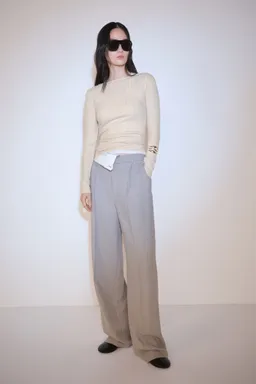 Remera manga larga calada de Mango en Camisas para argentina