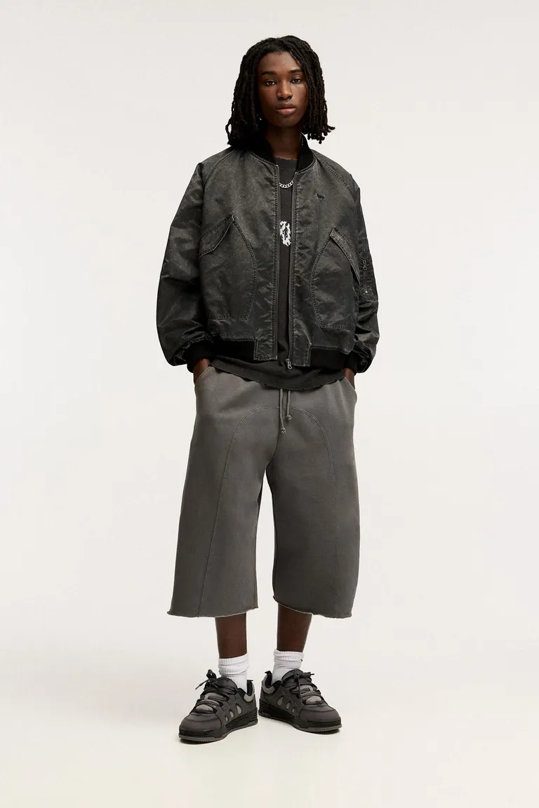 Bermuda jogger skater cortes de Pull&Bear en Bermudas y Shorts para argentina