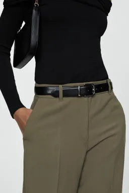 Pantalón pinzas wideleg de Mango en Pantalones para argentina