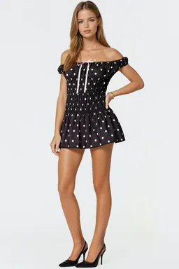 Minivestido lunares fruncido jonie de Edikted en Vestidos para argentina