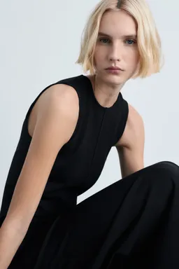 Vestido midi evasé sencillo de Mango en Vestidos para argentina