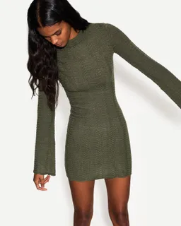 Minivestido calado cuello alto de Bershka en Vestidos para argentina