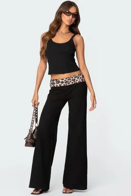Pantalón cintura doblada animal print de Edikted en Pantalones para argentina