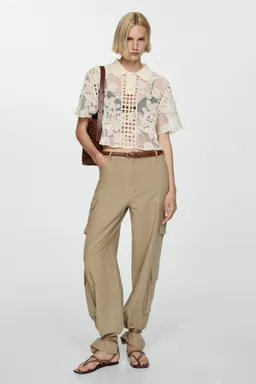 Blusa bordada detalles calados de Mango en Blusas para argentina