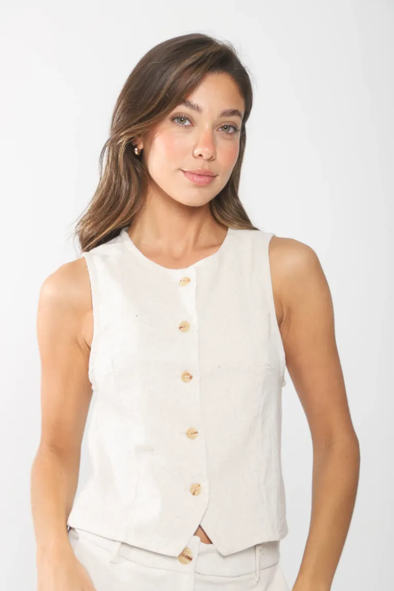 Chaleco de lino negro con botones centrales - Prenda versátil y elegante para el estilo mujer de Belle en Chalecos para argentina
