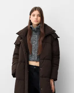 Abrigo puffy largo de Bershka en Tapados para argentina
