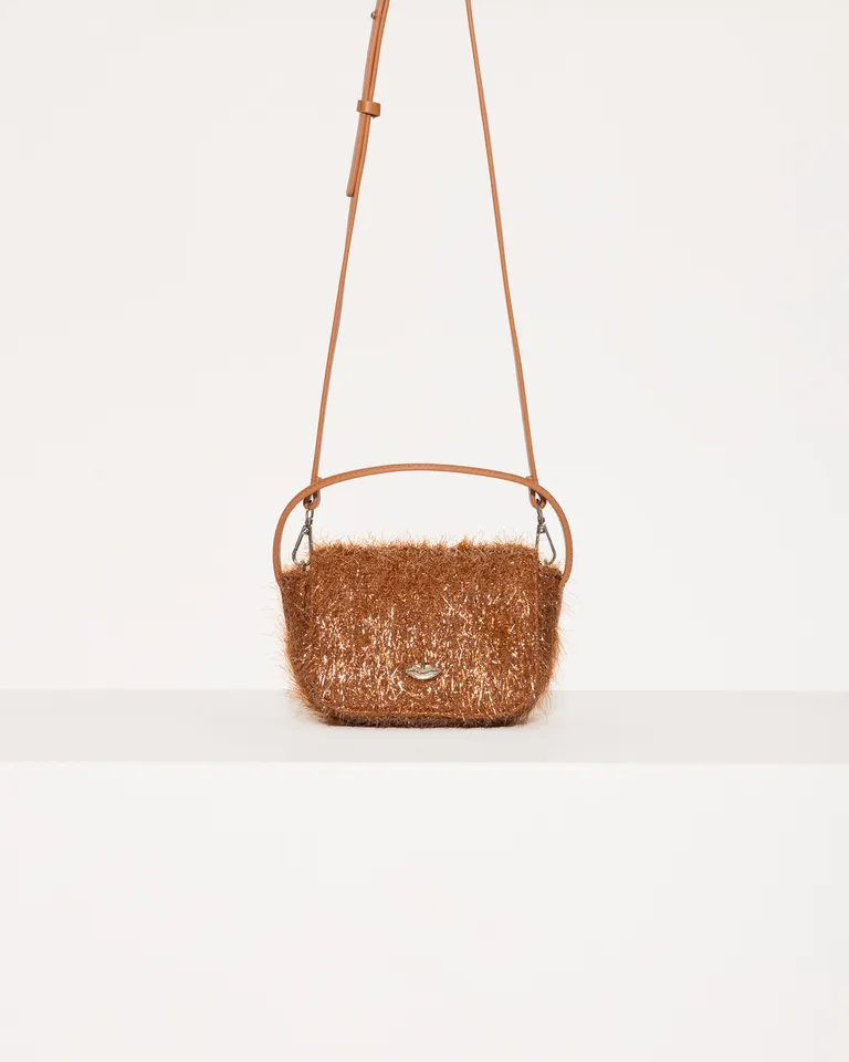 Mini cartera brillante con correa ajustable y cierre magnético para eventos especiales de Jazmin Chebar en Bolsos y Carteras para argentina