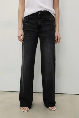 Jeans danila wideleg tiro alto de Mango en Pantalones para argentina
