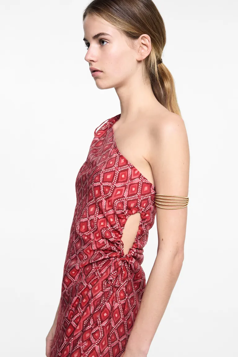 Vestido asimétrico estampado de Mango Teen en Vestidos para argentina