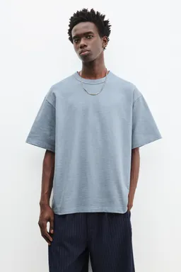 Remera manga corta estructurada de Pull&Bear en Remeras y Polos para argentina
