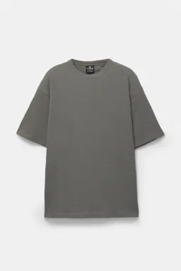 Remera manga corta estructurada de Pull&Bear en Remeras y Polos para argentina