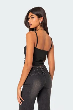 Musculosa nudo abertura de Edikted en Tops para argentina