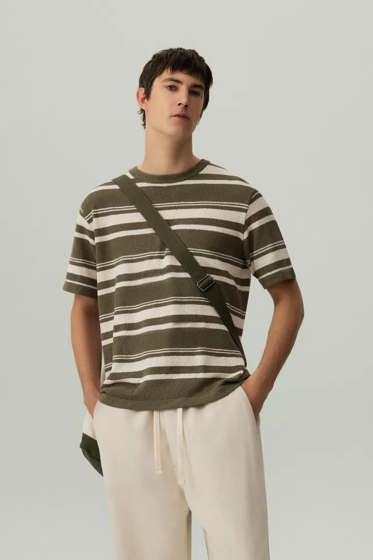 Remera texturizada punto rayas de Lefties en Remeras y Polos para argentina