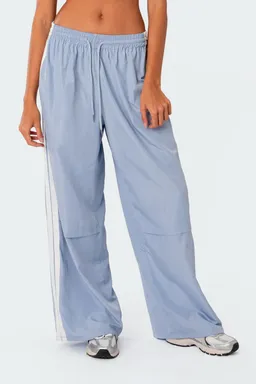 Pantalón deportivo nylon fauna de Edikted en Pantalones para argentina
