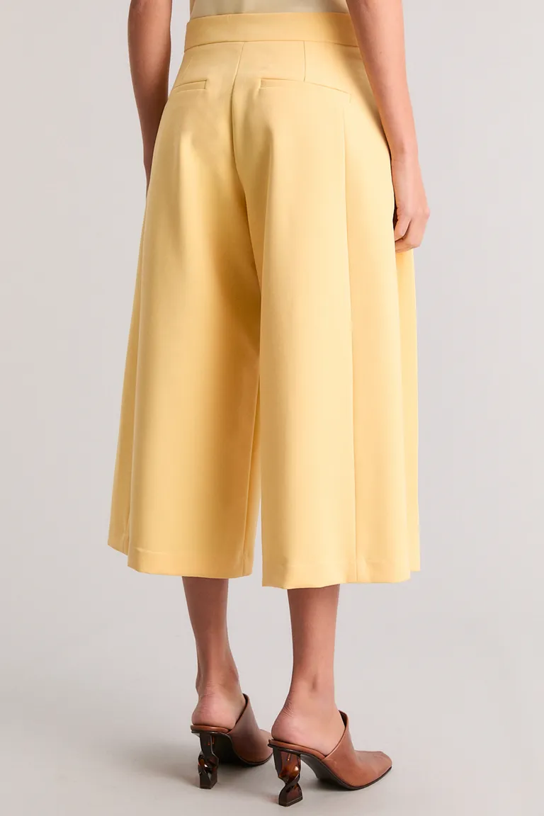 Pantalón de moda en tejido canvas con corte regular y largo hasta la pantorrilla de Kosiuko en Pantalones para argentina