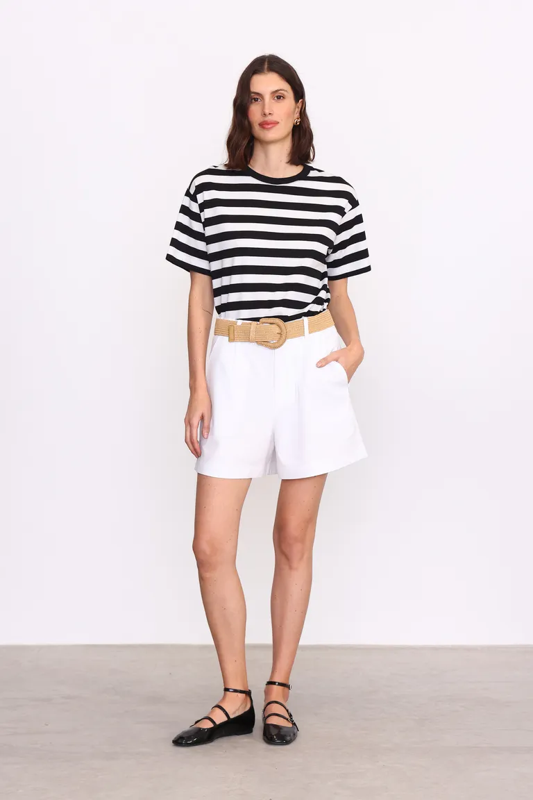 Shorts de lino de pierna ancha y calce recto para un look casual y fresco de Yagmour en Shorts para argentina