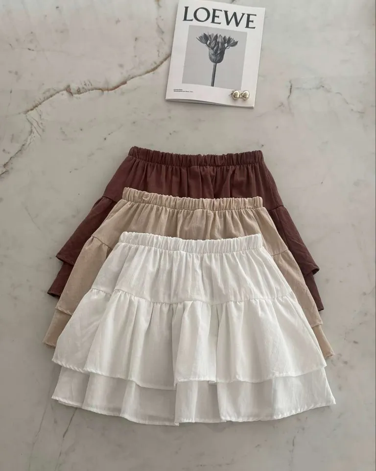 Vestido blanco de algodón con volados en la parte superior y falda acampanada de Hesed en Vestidos para argentina