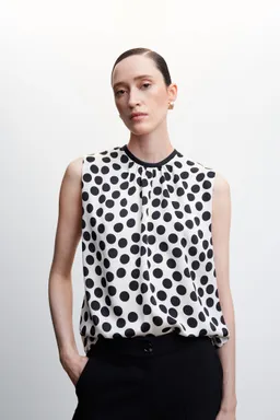 Blusa estampado de lunares de Mango en Blusas para argentina