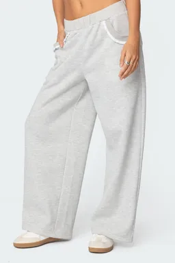 Pantalón jogger detalle volados de Edikted en Pantalones para argentina