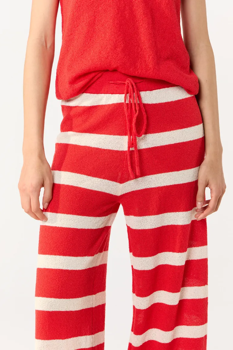 Pantalón Rayado Rojo y Blanco para Mujer - Moda Argentina de Cuesta Blanca en Pantalones para argentina
