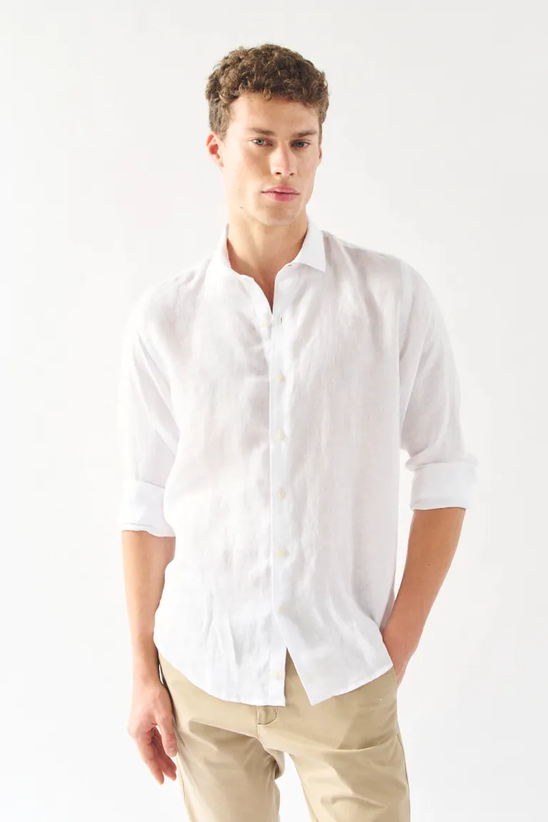 Camisa de lino de manga larga con cuello americano para hombres de Bensimon en Camisas para argentina