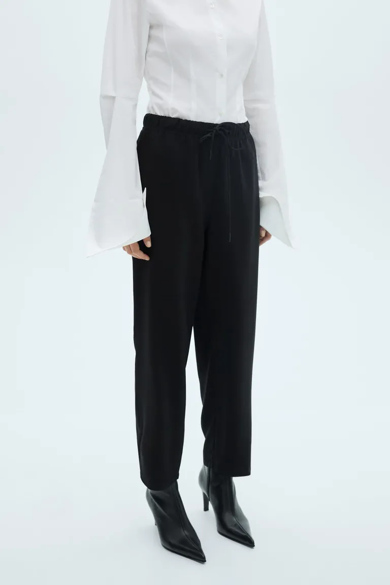Pantalón jogger con cordón de Mango en Pantalones para argentina