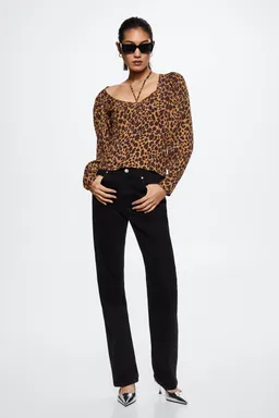 Blusa leopardo ligera de Mango en Blusas para argentina