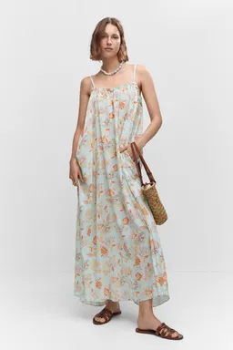 Vestido largo con flores de Mango en Vestidos para argentina