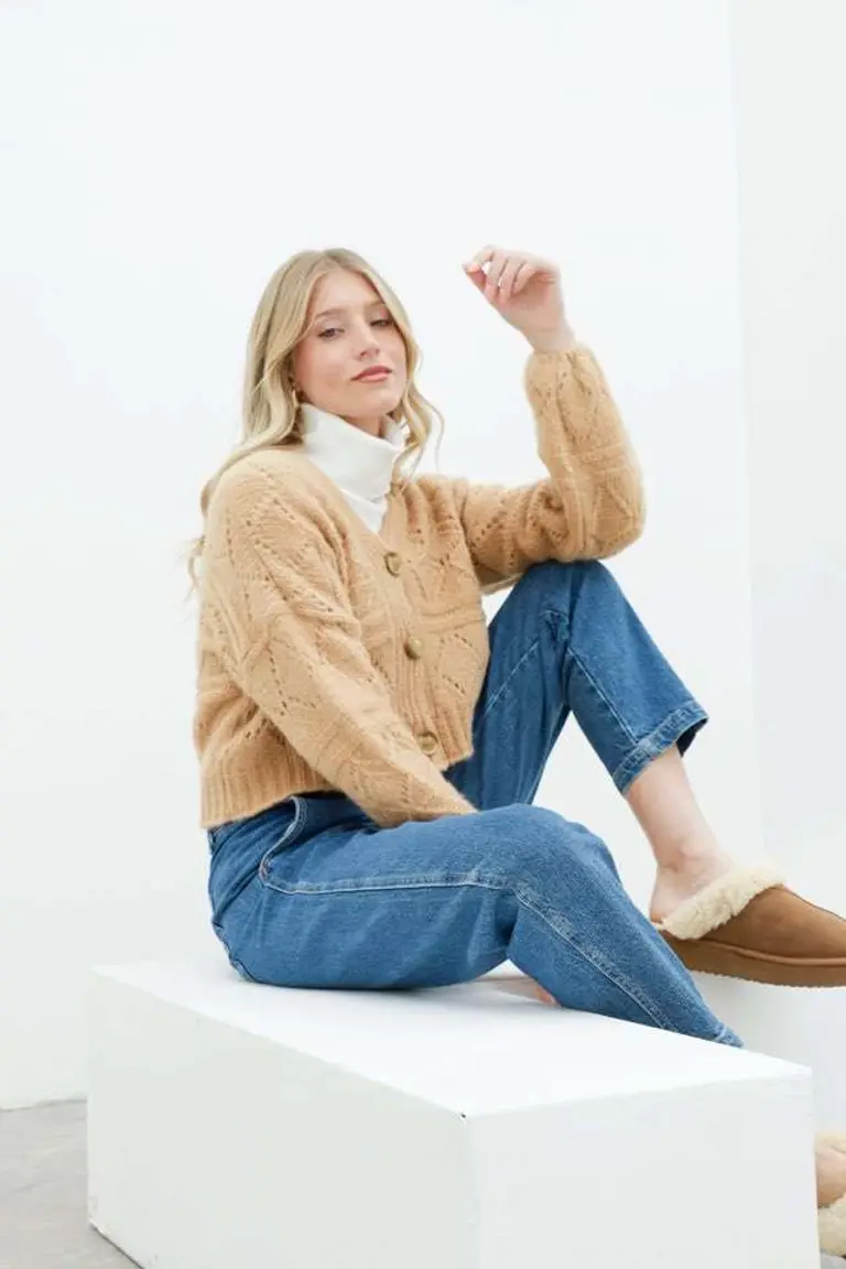 Saco Corto Frizz de Hesed en Buzos y Sweaters para argentina