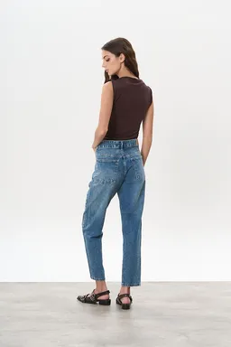 Jean denim mom beneth de Magda en Pantalones para argentina