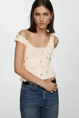 Top punto rotos de Mango en Tops para argentina