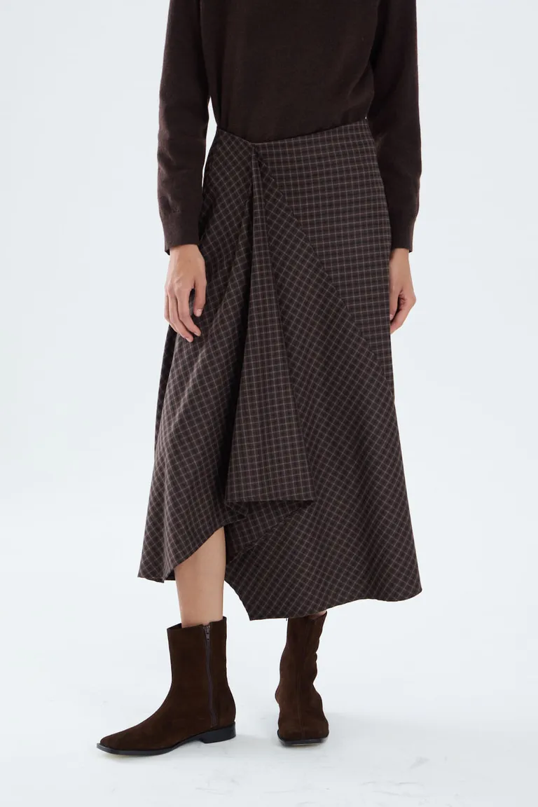 Pollera midi estilo kilt con diseño de cuadrícula y cierre frontal de Portsaid en Faldas para argentina