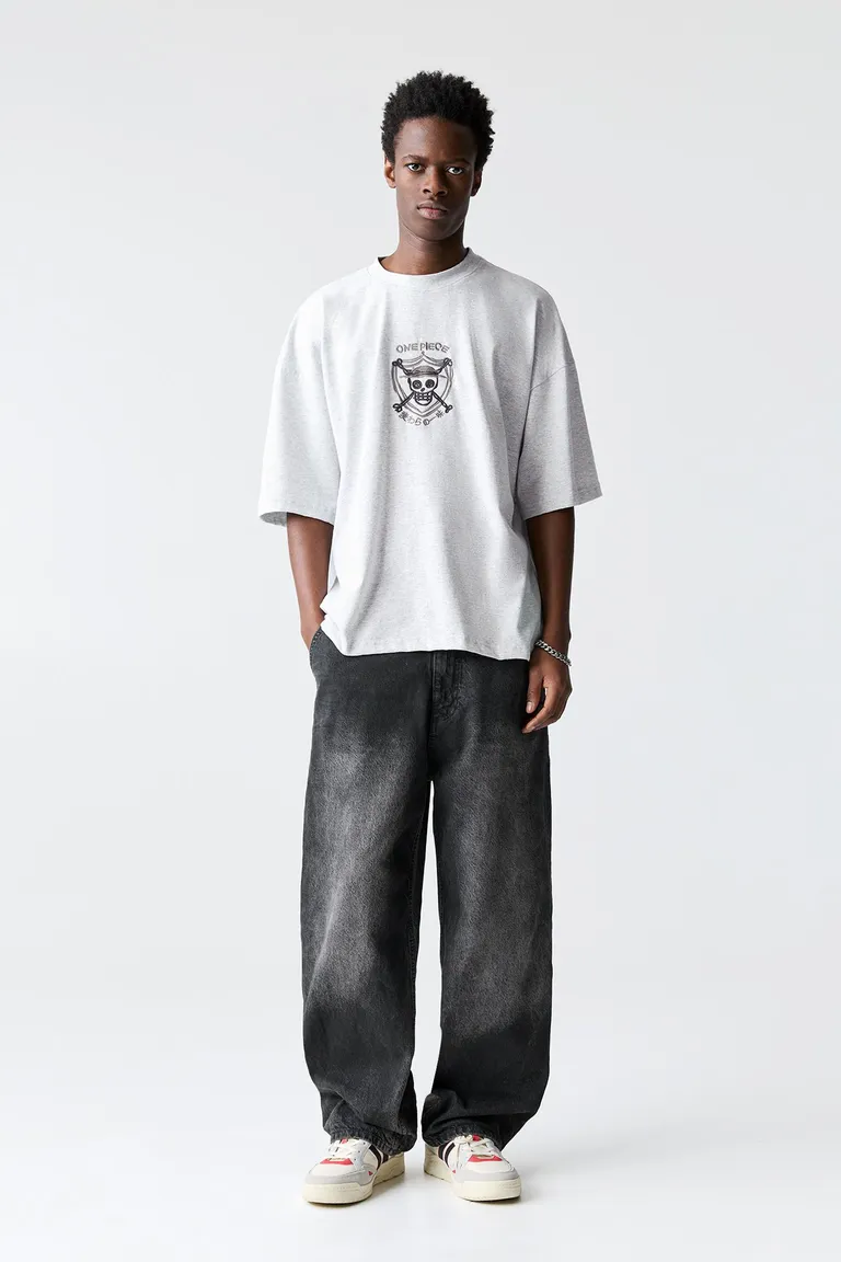 Remera calavera one piece de Pull&Bear en Remeras y Polos para argentina