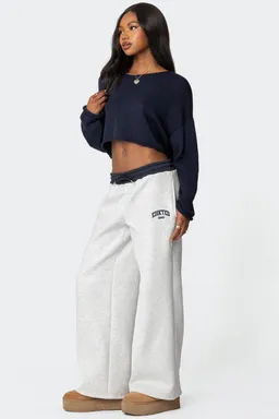 Pantalón buzo bordado contrastante de Edikted en Pantalones para argentina