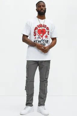 Remera buena onda nyc de Fashion Nova en Remeras y Polos para argentina
