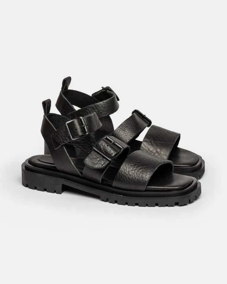 Sandalias de cuero negro con hebillas ajustables y suela de goma de Prüne en Sandalias para argentina