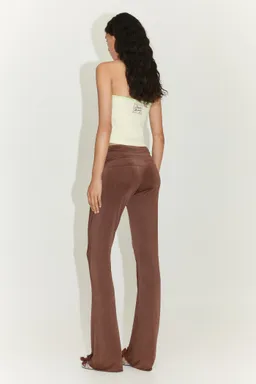 Pantalón vuelto drapeado de Mango en Pantalones para argentina