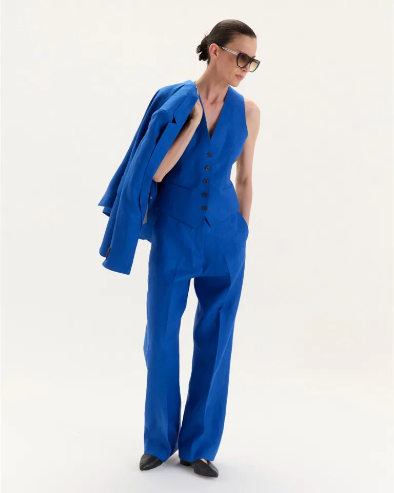 Chaleco Lucca: Pieza versátil y elegante para tu armario de Blue Sheep en Chalecos para argentina