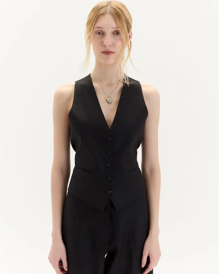 Chaleco Lucca: Pieza versátil y elegante para tu armario de Blue Sheep en Chalecos para argentina