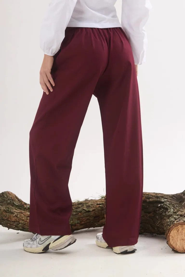 Pantalón de tela de corte recto en tono granate de Belle en Pantalones para argentina