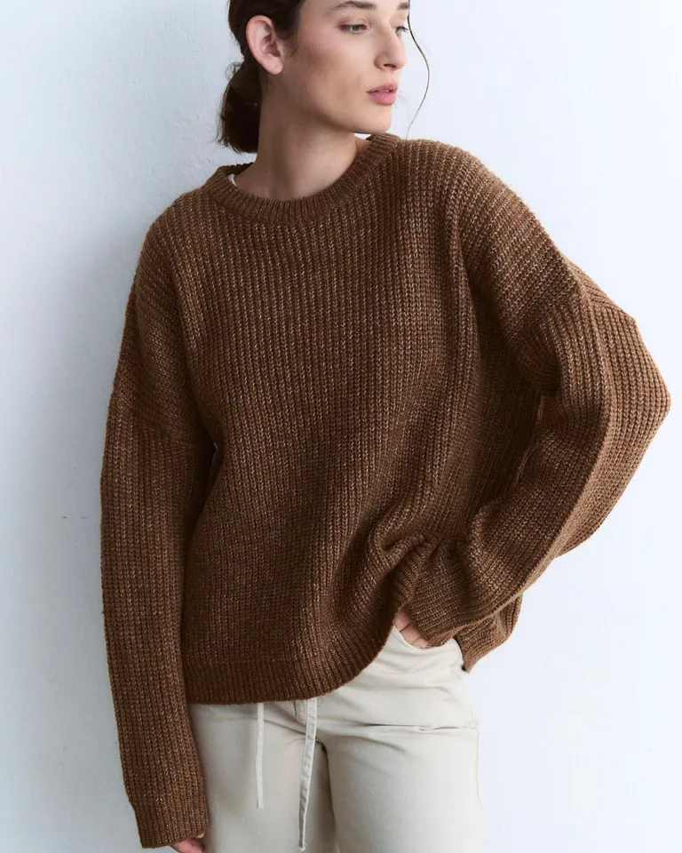 Elegante Sweater Oversize Estilo en Tono Chocolatado para Mujer de Sky en Buzos y Sweaters para argentina