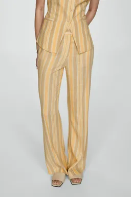 Pantalón rayado corte recto de Mango en Pantalones para argentina