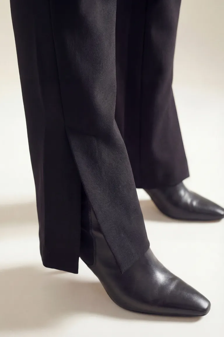 Pantalon de vestir corte oxford con botamanga acampanada y cintura ajustada de Akiabara en Pantalones para argentina